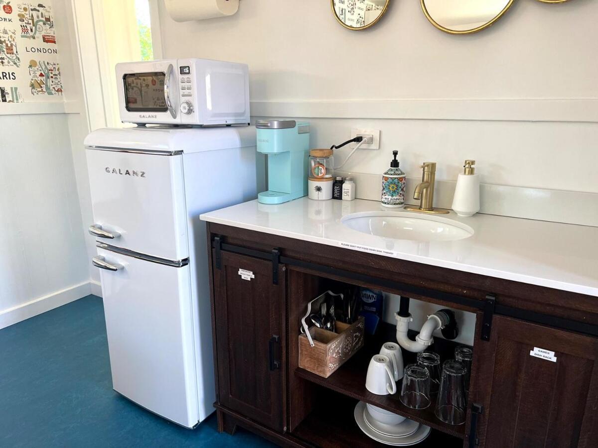 Urban Luxe Retreat L King Bed L Kitchenette * Solvang