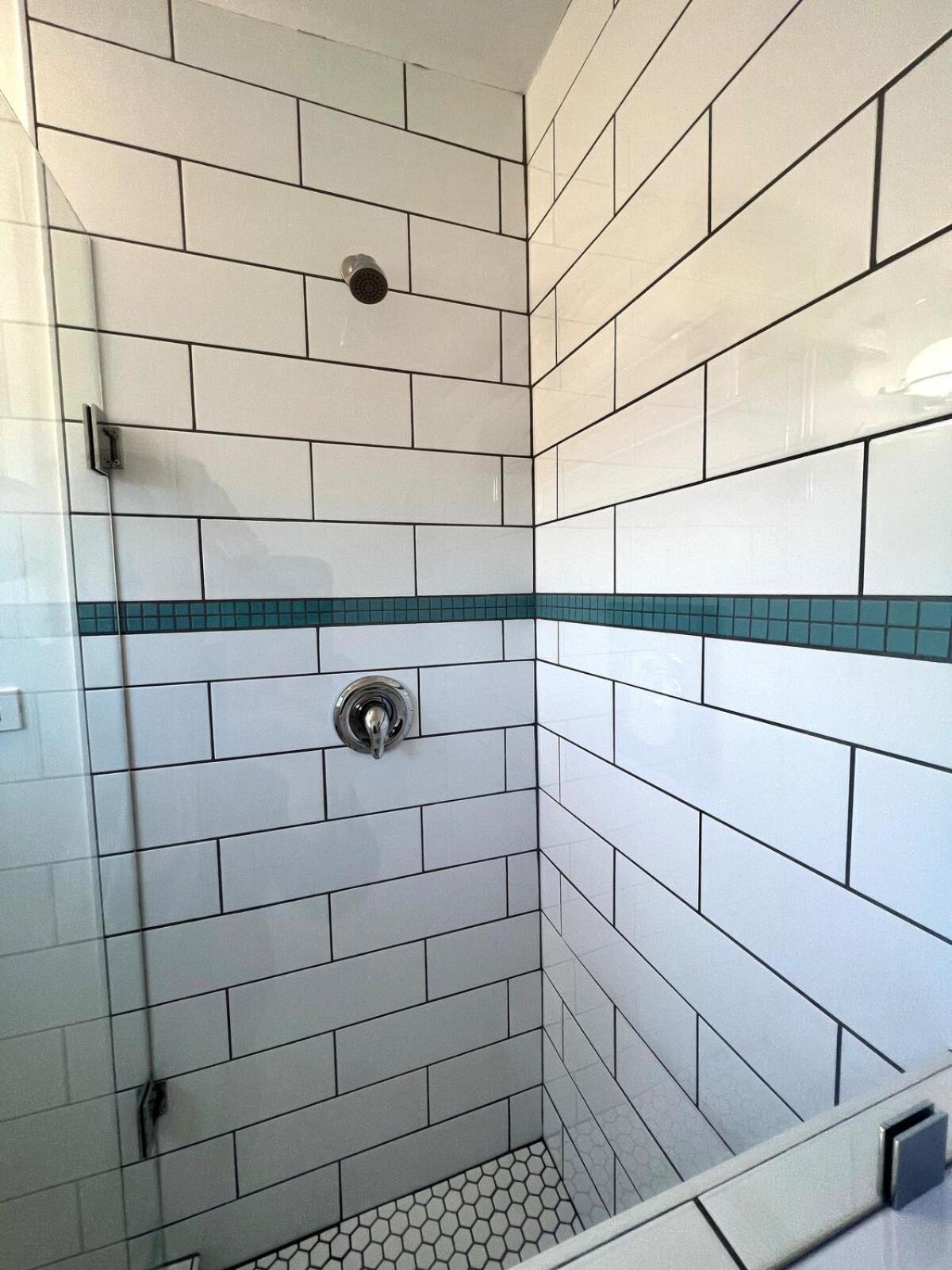 Urban Luxe Retreat L King Bed L Kitchenette Apartment Solvang