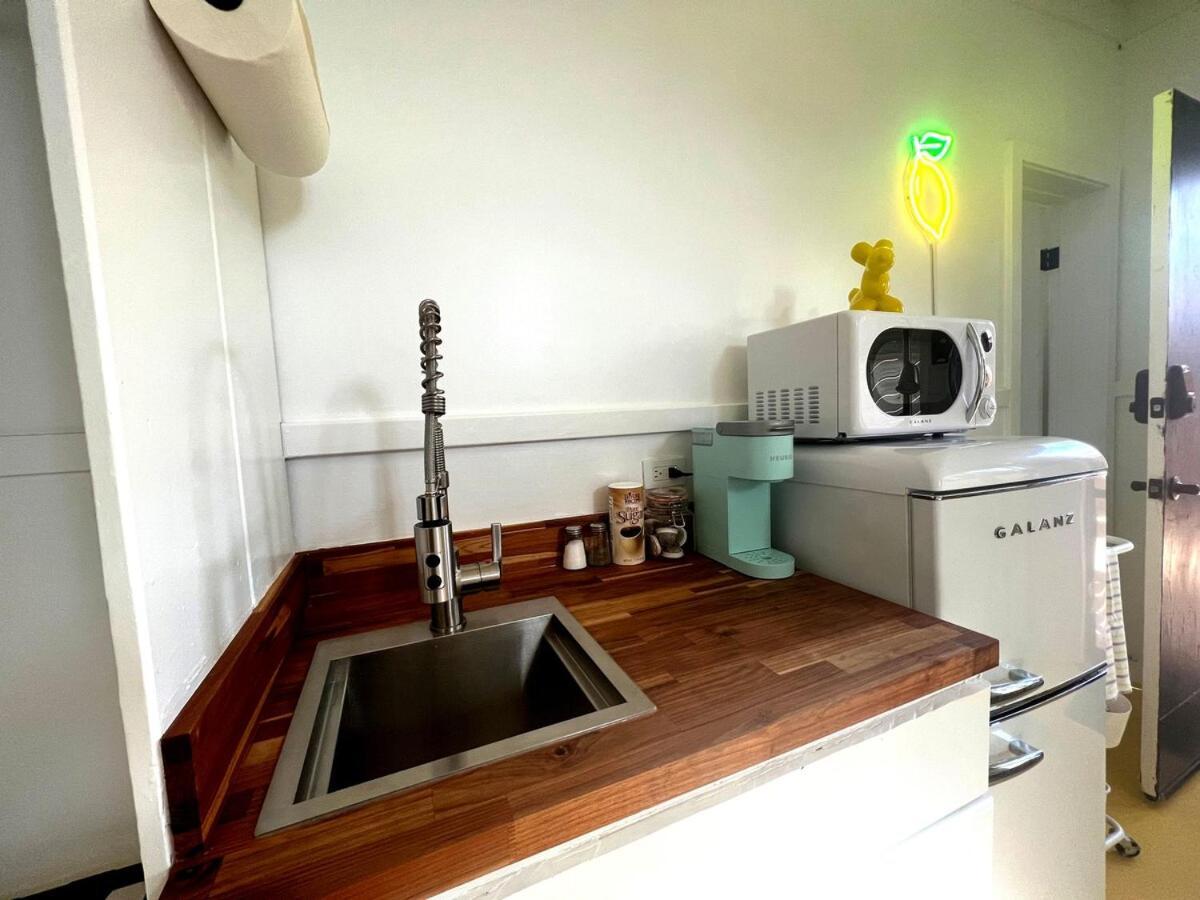 Snap-worthy Steps From Downtown 1br 1ba Apartment Solvang