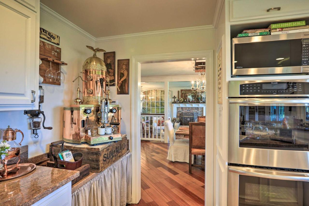 Peaceful Ranch And Vineyard View, Pool Access Holiday home