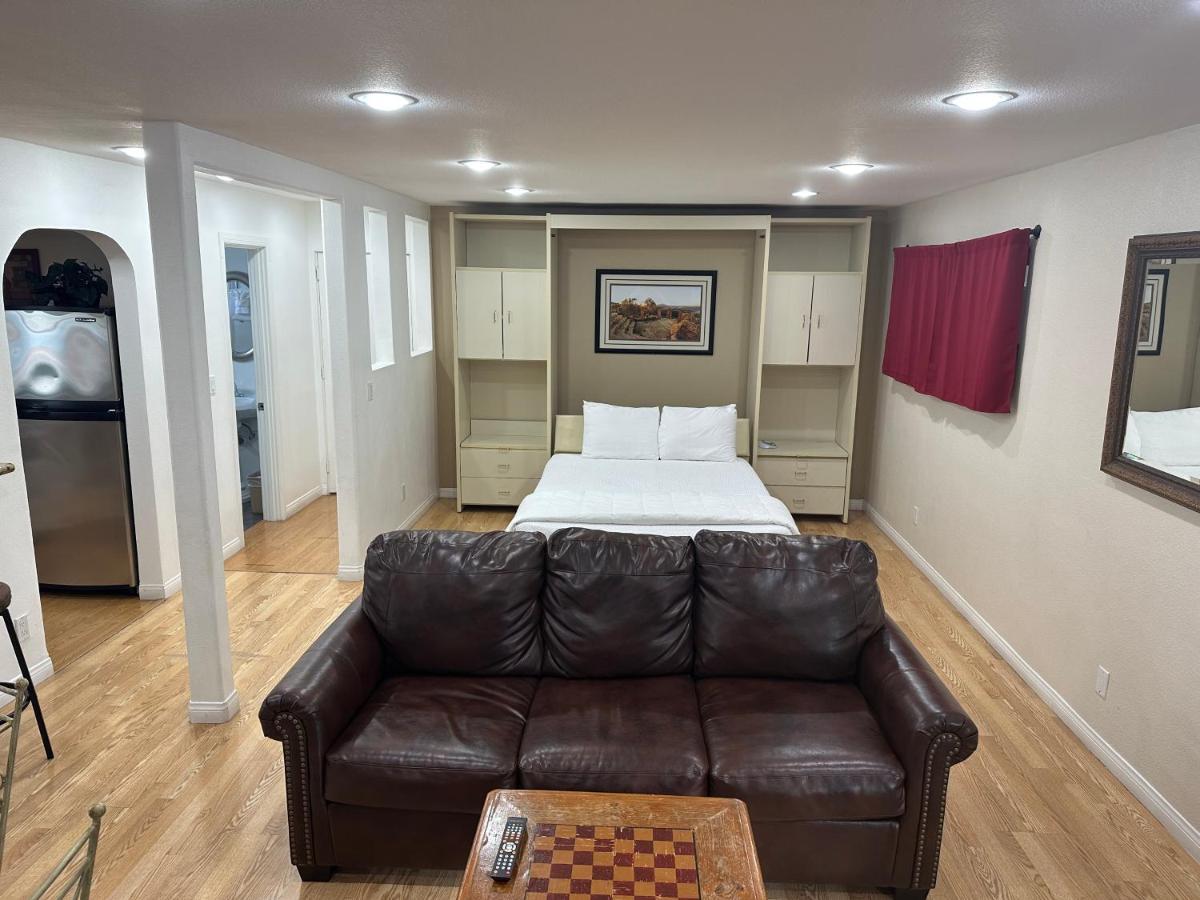 King Frederik Hotel Solvang